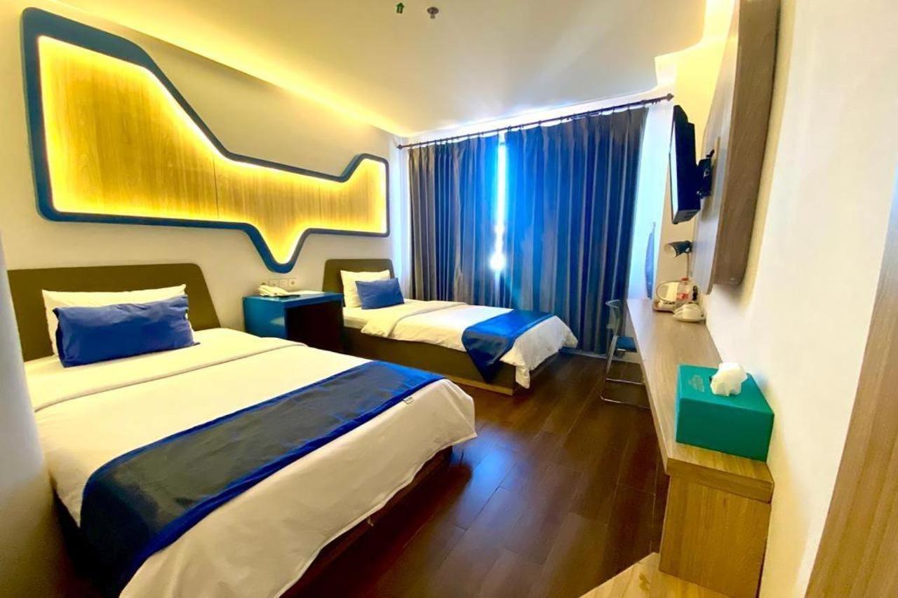 Golden Palace Hotel Batu Merah Zewnętrze zdjęcie