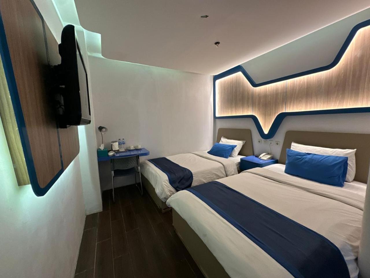 Golden Palace Hotel Batu Merah Zewnętrze zdjęcie